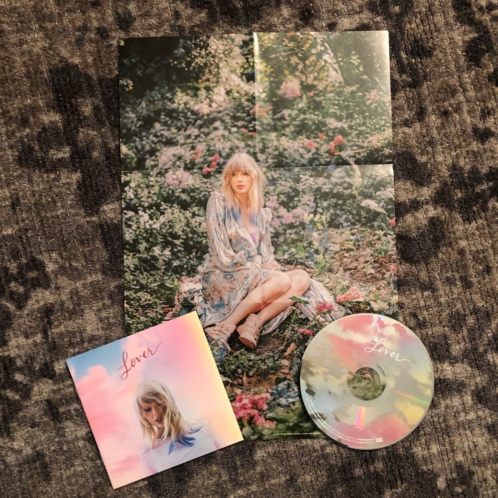 Deluxe Edition Taylor Swift Poster
